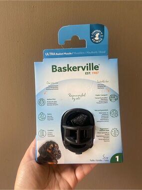 Baskerville Ultra Black Muzzle for Dogs, Size 1